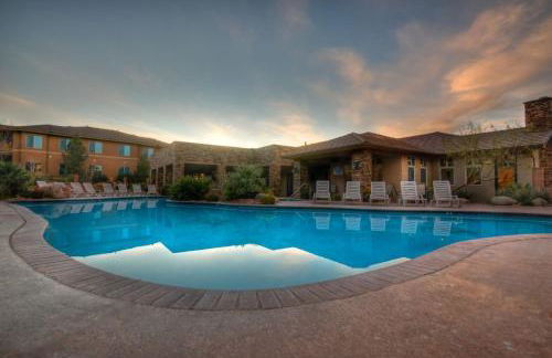 B11-Red Cliff Suite-Second Floor 3-bedroom Sunset view - Foto 34