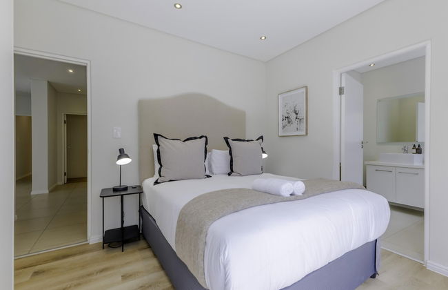 Newly Renovated 3 bed Apartment With Splashpool - 2283 - Photo 6