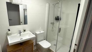 Apartamento con Terraza y Parking, para temporada, minimo un mes - Foto 3