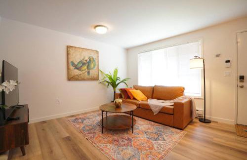 1King1Queen w/SmartTV, Wifi & FullyStocked Kitchen - Photo 26