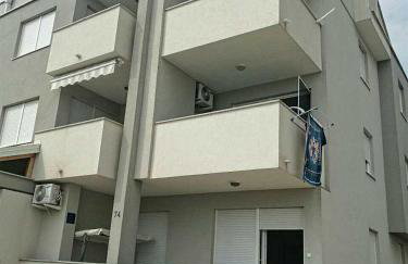 Malik's place - Photo 8