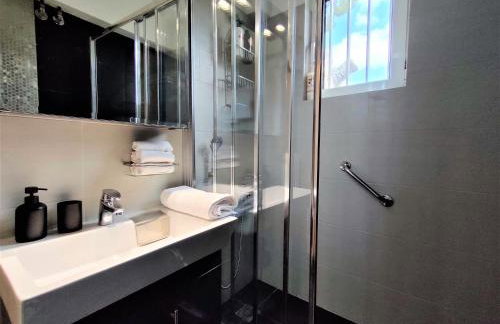 Vouliagmeni Iasonos Residence Central Stylish Flat - Photo 7