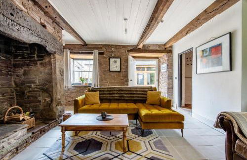 4 bedroom farmhouse Brecon Beacons - Foto 1