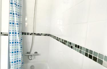 White Eden - explore Cornwall from a comfy central appartment - Foto 17