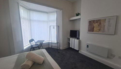 Modern Studios - Photo 2