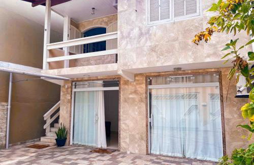 Apartamento, 2 suítes com AR C, 1,5 km da Passarela - Foto 5