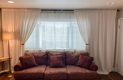 Stunning 3,400 sq ft Lake House w Boat Dock, Sauna, Steam Shower, and More - Foto 18