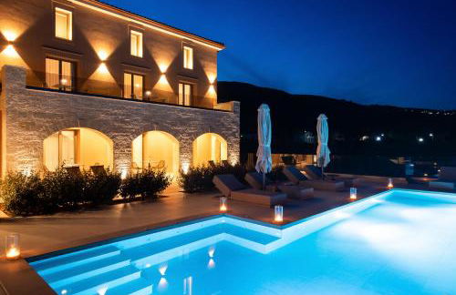 Reveli Suites - Photo 11