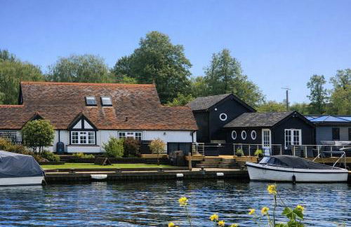 Cosy Island Cottage with Boat in Henley-on-Thames - Foto 1