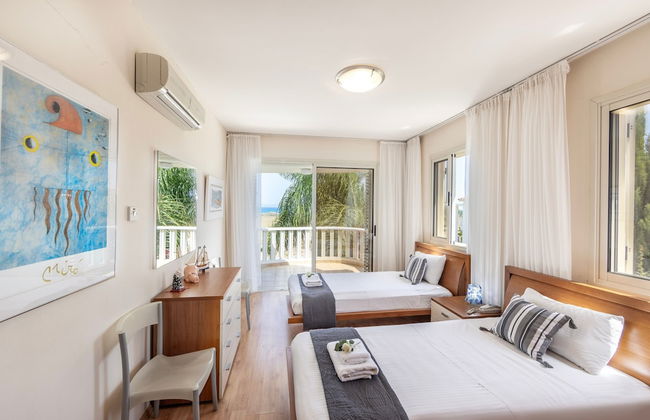 Larnaca Chelidonia Seafront Villa - Foto 38