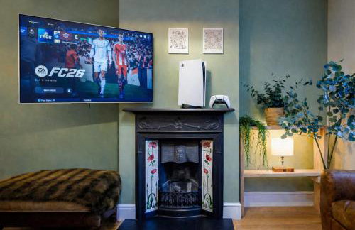 Premium Family Home with PS5 Console and Private Garden - Foto 1