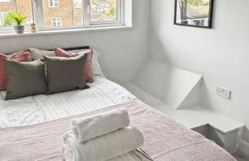 Family Holiday Home With Hot Tub & Sauna Sleeps 8 - Foto 24