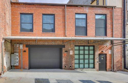 Downtown Omaha Getaway with Deck and Gas Grill! - Foto 3