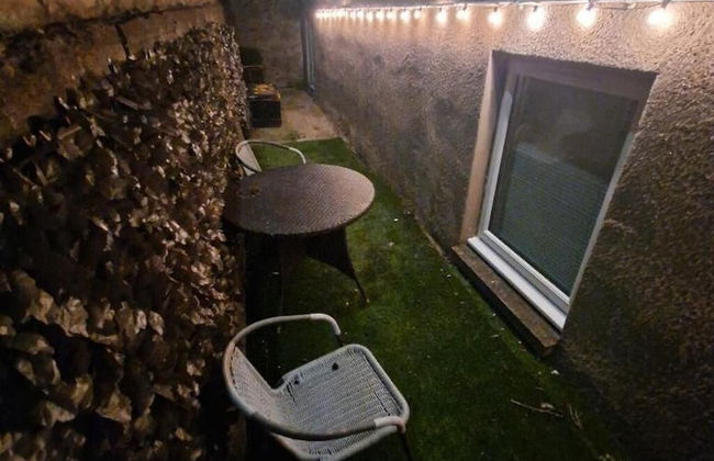 High Street Apartment Getaway in Inverurie - Foto 13