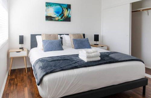 2BD/2BA Apartment in DT ALhambra - Foto 32