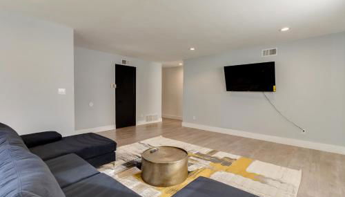 4 Bedroom West Hills Charmer with Pool - Foto 5