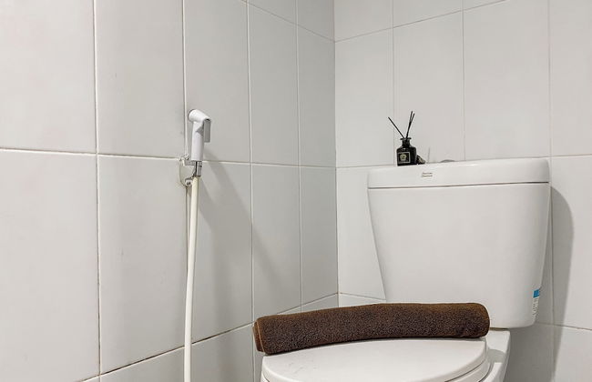 Best Deal And Homey Studio Grand Sentraland Karawang Apartment - Foto 16