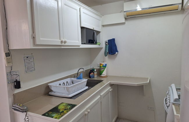 Cumber's Tropical Apartments - Foto 32