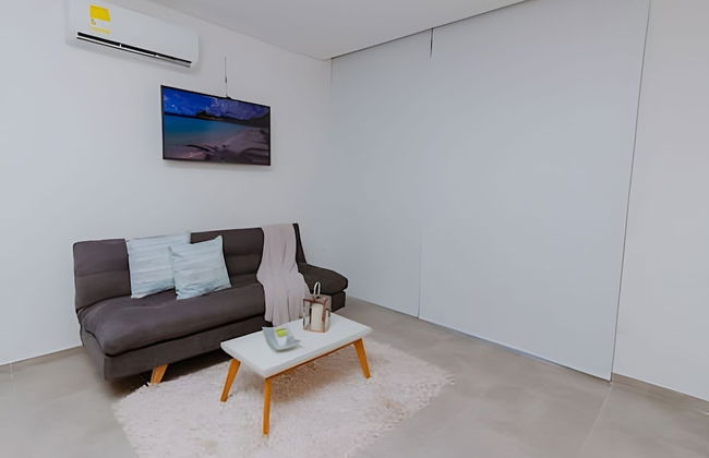 Apartamentos Salguero Suites - by SOHO - Foto 60