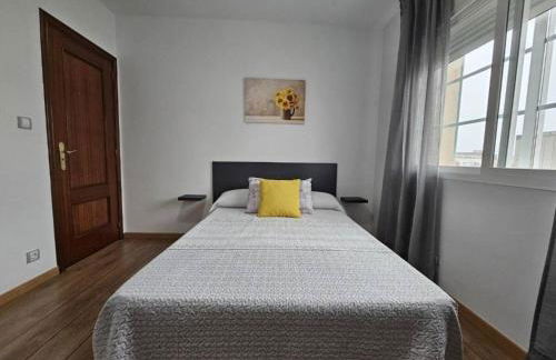 Amplio y céntrico piso en O Grove - Foto 9