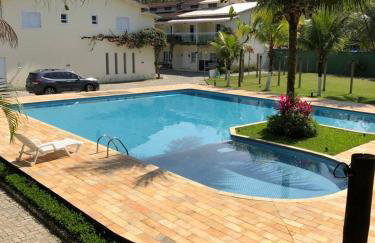 CASA EM CONDOMÍNIO ARBORIZADO PERTO DA PRAIA Confortável e Espaçosa - Foto 9