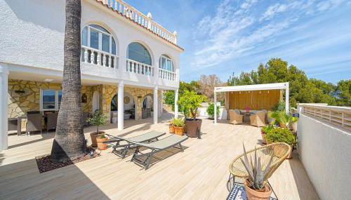 Casa Metro Spaniahome - Photo 4