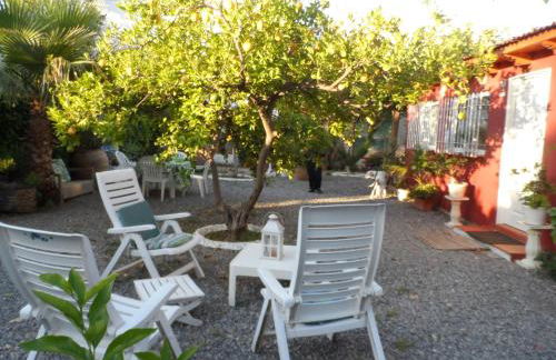 Casa con jardín frente Playa de Burriana - Foto 27