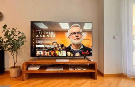 Exclusive Lerma - Smart TV de 75", Netflix y Parking Gratis - Photo 6