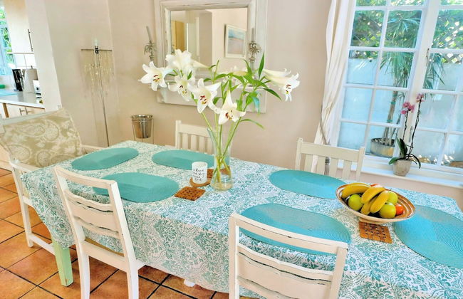 Hout Bay Beach Cottage - Photo 17