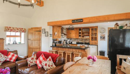 The Cow Barn - Photo 5