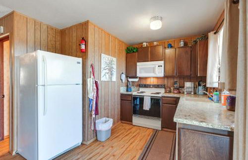 Strawberry Townhouse Walk to Leland Snowplay! - Foto 7