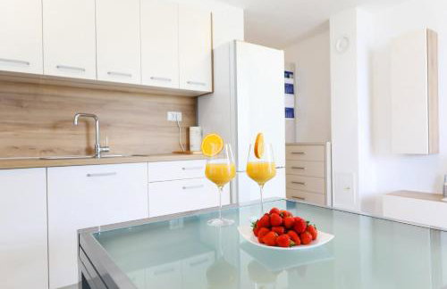 Luxury Sunset Penthouse with Seaview - Foto 9