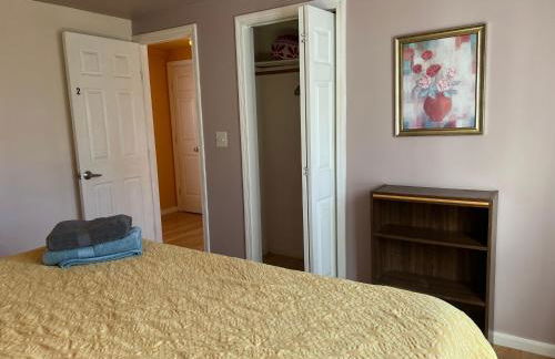 Beautiful 2-Bedroom, 2-Bath Townhouse - Photo 13