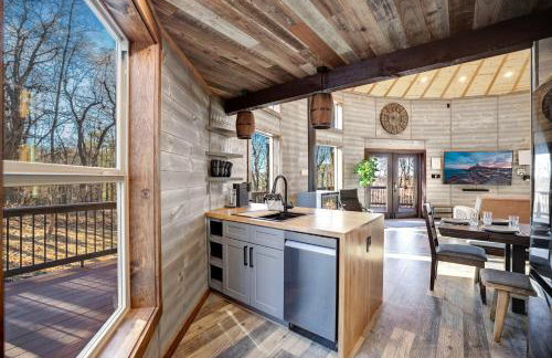 Shenandoah Yurt: Hot Tub~Wood Stove~WiFi~EVcharger - Foto 16