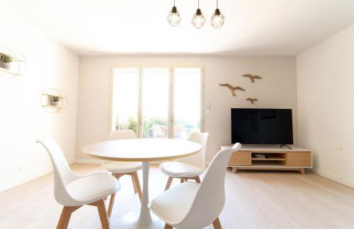 Cottage "Le LOTUS" face au Lac de la forêt d'Orient - Les Cottages du Belvédère - Foto 7