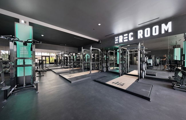 The Grove - Photo 46