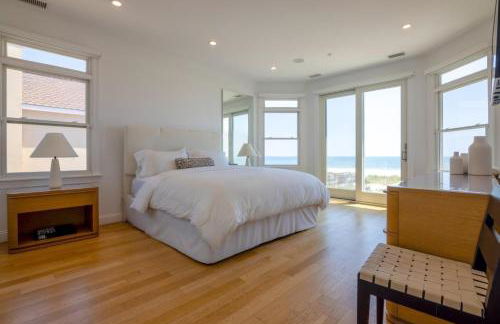 Spectacular 8 Bedroom Oceanfront Hamptons Beach House, Your Castle By The Sea ! - Foto 68