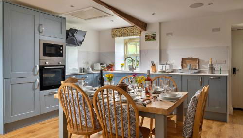 Finest Retreats - Moelis Granary - Luxury Cottage with Hot Tub - Foto 4