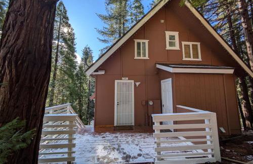 El Capitan Hideaway - A-Frame Cabin Yosemite West - Foto 17