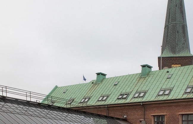 Sanders Boulevard - Smart 3-bdr Apt By the Canal - Photo 34