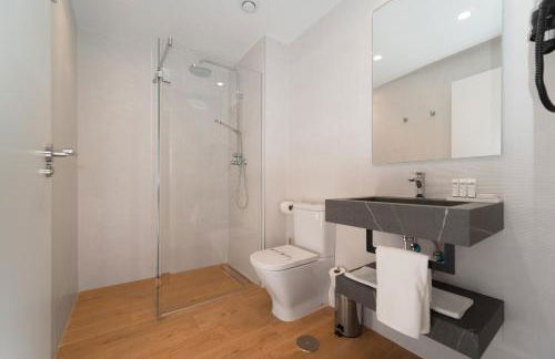 Ahoy Apartments - Photo 130