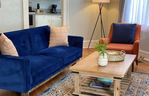 Dauphin District Darling #1-Downtown, Restaurants - Foto 48