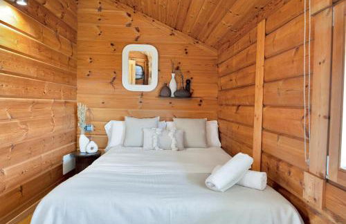 Recién renovada! Exclusiva villa de madera con piscina y vistas al mar - Foto 20