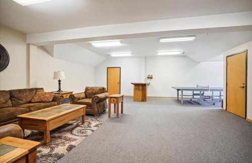 Highridge B20 Spectacular Top Floor Two Bedroom with Loft Condo with Scenic Views and Sports Center - Foto 4