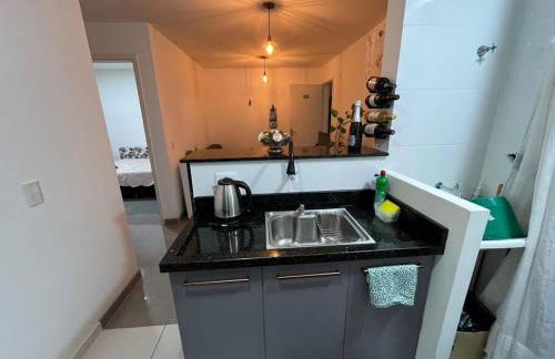 Apartamento Confortável em Campo Largo, Perto de Hospitais, BRs e Outlet City com Lava e Seca - Photo 5