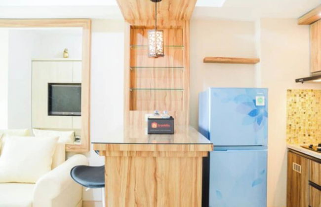 Comfortable 2BR Springlake Summarecon Apartment - Photo 1