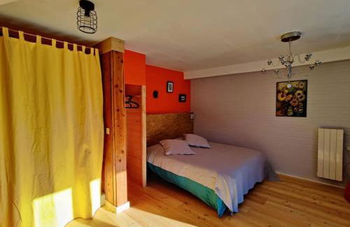 Chalet Ailleurs Appartement à Molines en Queyras - Foto 3