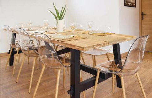 Gorgeous Home In Créances With Wifi - Foto 5