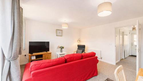 Modern 3BR Grantham Stay, Long Bookings Welcome, Parking Included - Foto 3