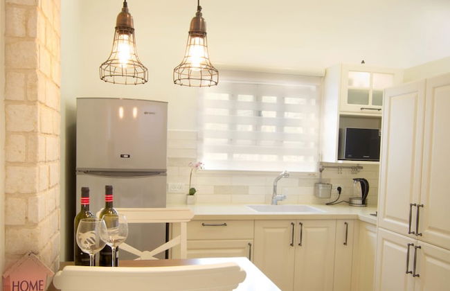 Haifa Luxury Boutique Apartments - Photo 30